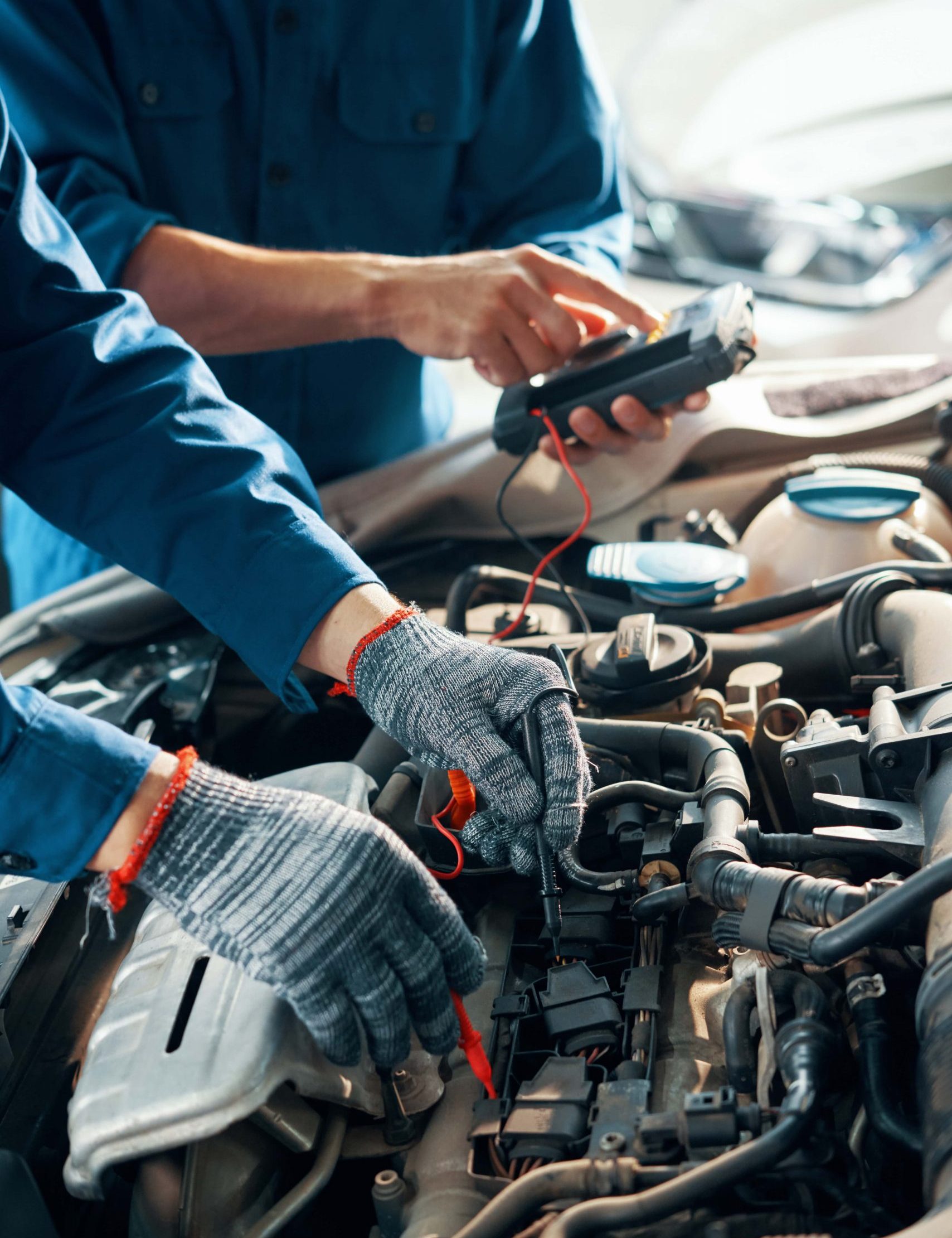 Professional auto electrical technician in Darlington